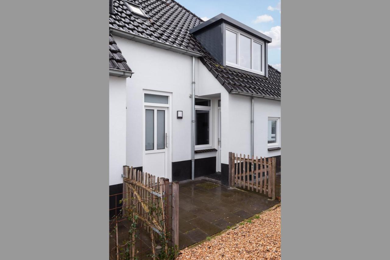 Welcome In - Bovenappartement Paviljoenwei 12-29, Sneek - Offingawier Bagian luar foto