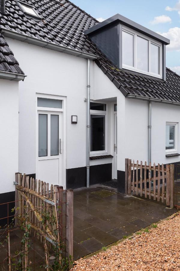 Welcome In - Bovenappartement Paviljoenwei 12-29, Sneek - Offingawier Bagian luar foto