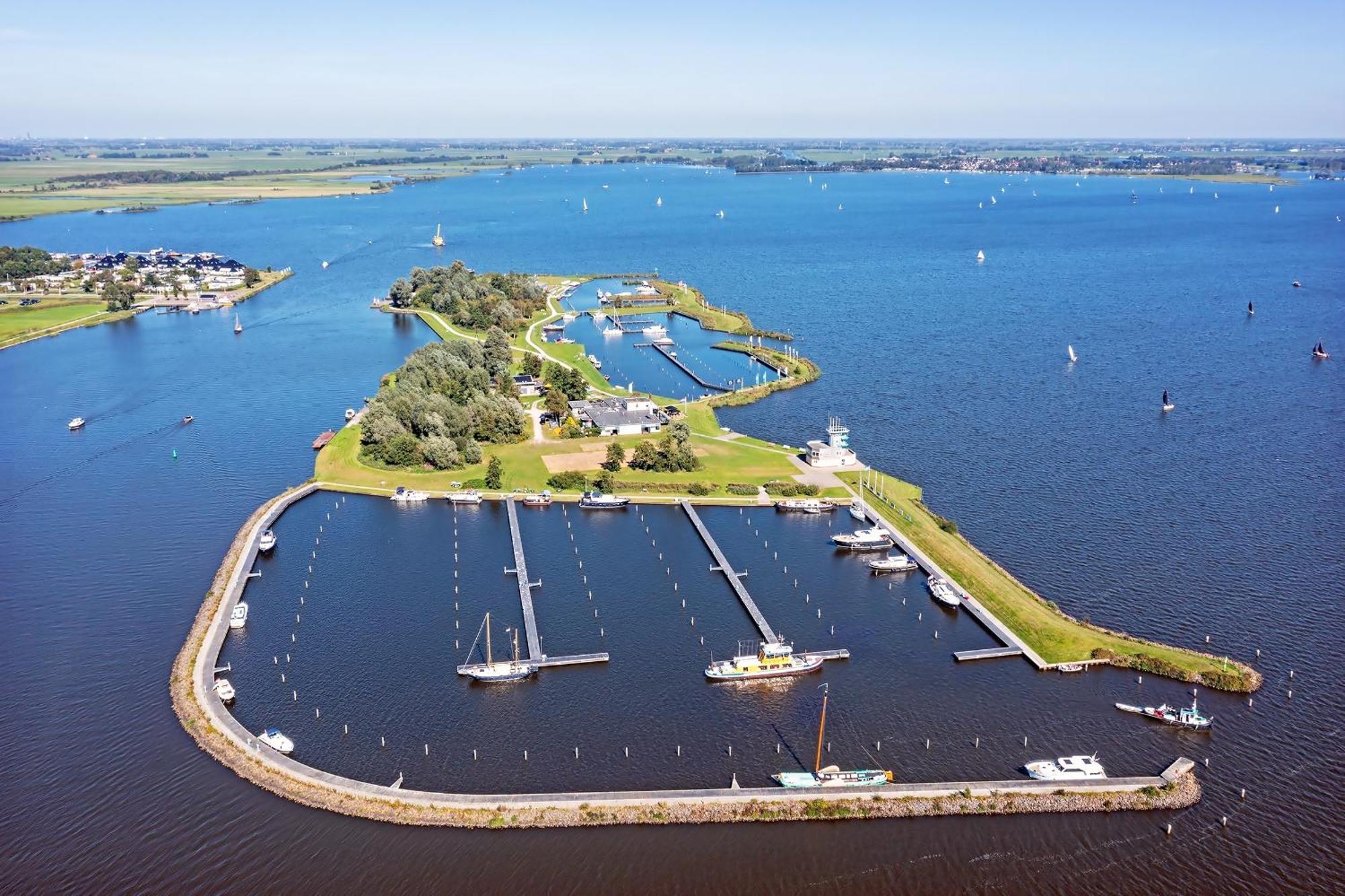 Welcome In - Bovenappartement Paviljoenwei 12-29, Sneek - Offingawier Bagian luar foto